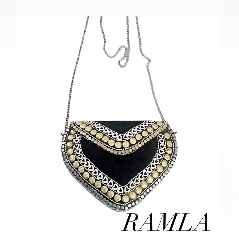 Ramla Black /Gold Handcrafted Mosaic Heart Shaped Handbag Clutch Chain